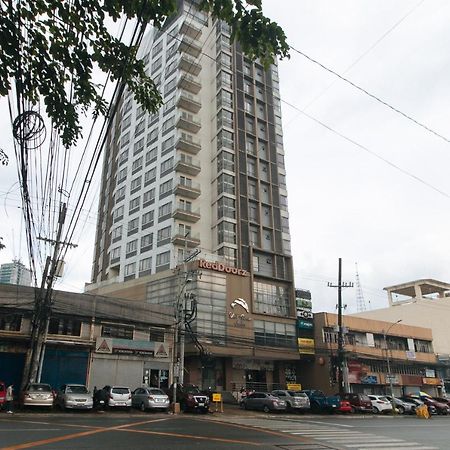 Reddoorz Premium @ West Avenue Quezon City Маніла Екстер'єр фото
